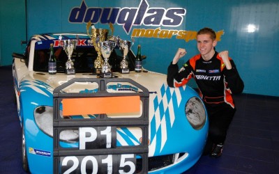 Stuart Middleton to stay with Douglas Motorsport for 2016